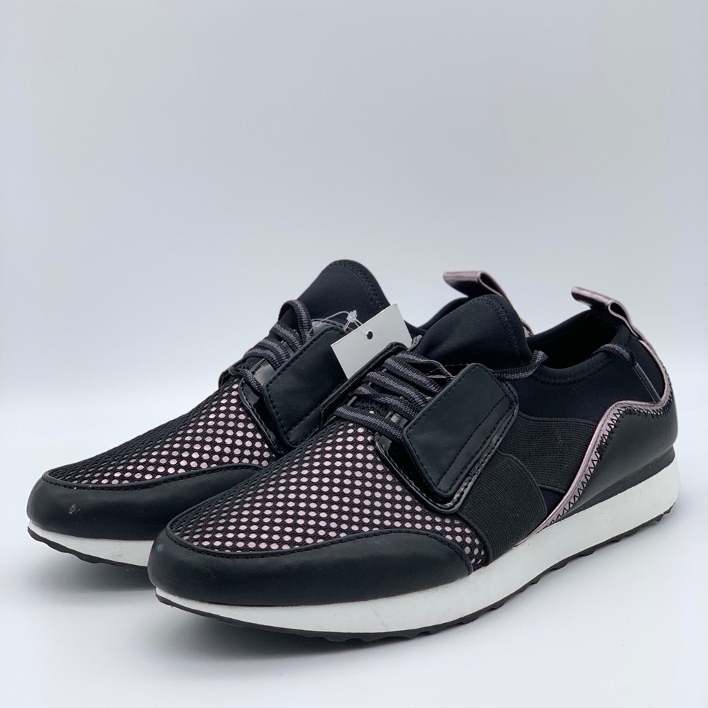 Women’s deena lace up sneakers